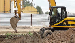 Выкопать яму экскаватором в Элисте от 939 руб. - 2Землекопа-Элс 